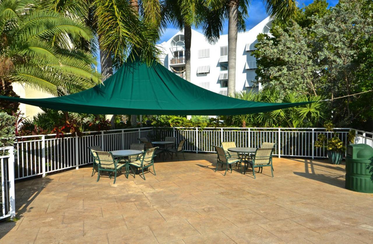 Sunrise Suites Big Kahuna Suite #202 Key West Buitenkant foto